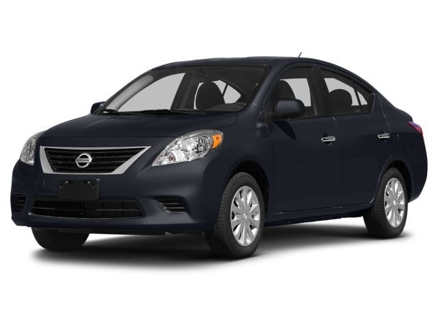 2015 Nissan Versa Sedan SV's photo