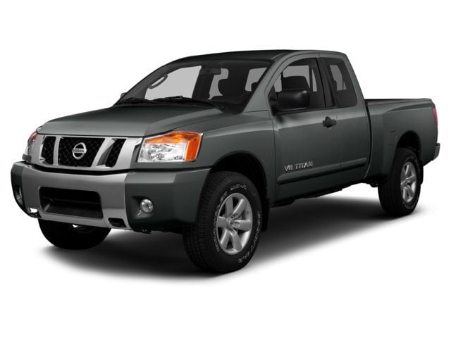 2015 Nissan Titan SV's photo