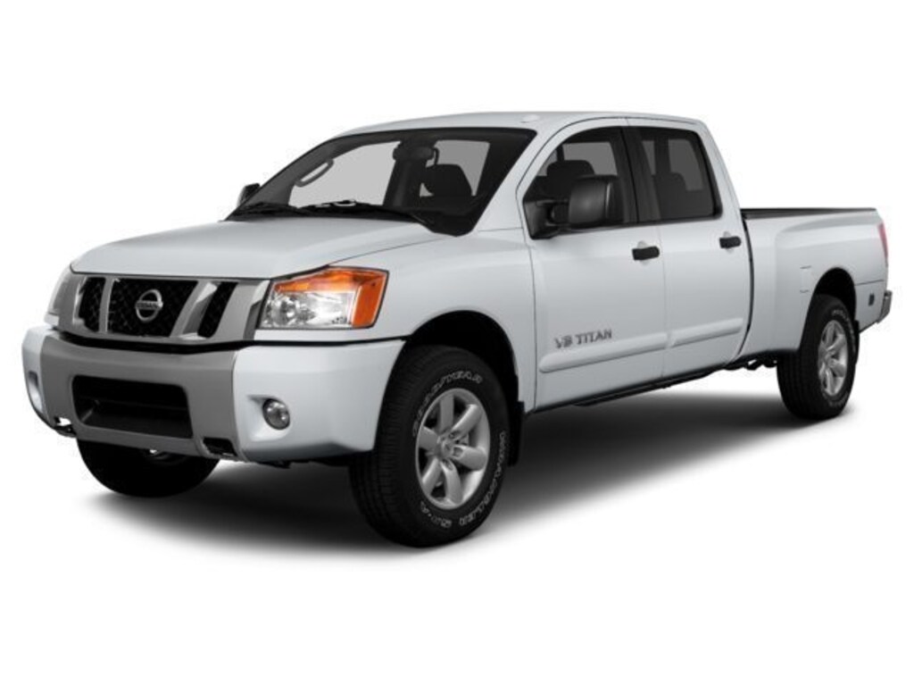 Used 2015 Nissan Titan PRO-4X Truck Crew Cab