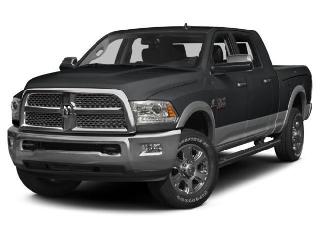 2015 Ram 3500 SLT Crew Cab Pickup