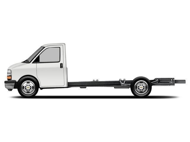 2016 Chevrolet Express Cutaway Base's photo