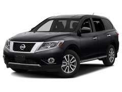 Used 2016 Nissan Pathfinder 4WD 4dr S SUV for sale in Springfield, IL