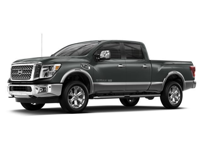 2016 Nissan Titan XD SV's photo
