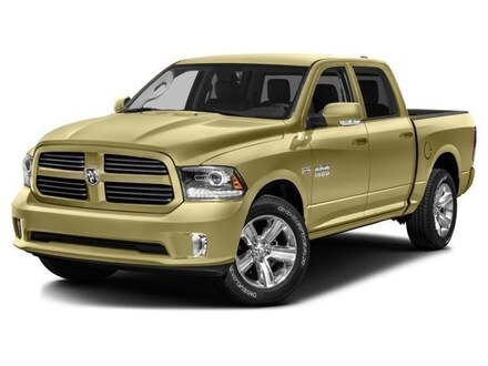 2016 Ram 1500 SLT Truck Crew Cab