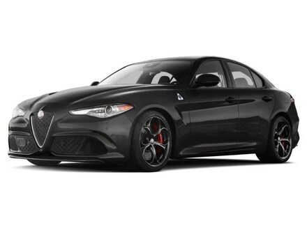 2017 Alfa Romeo Giulia Quadrifoglio Sedan