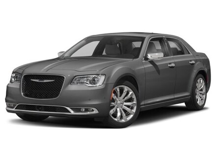 2017 Chrysler 300 Limited Sedan