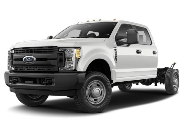2017 Ford F-350 Chassis Truck Crew Cab 