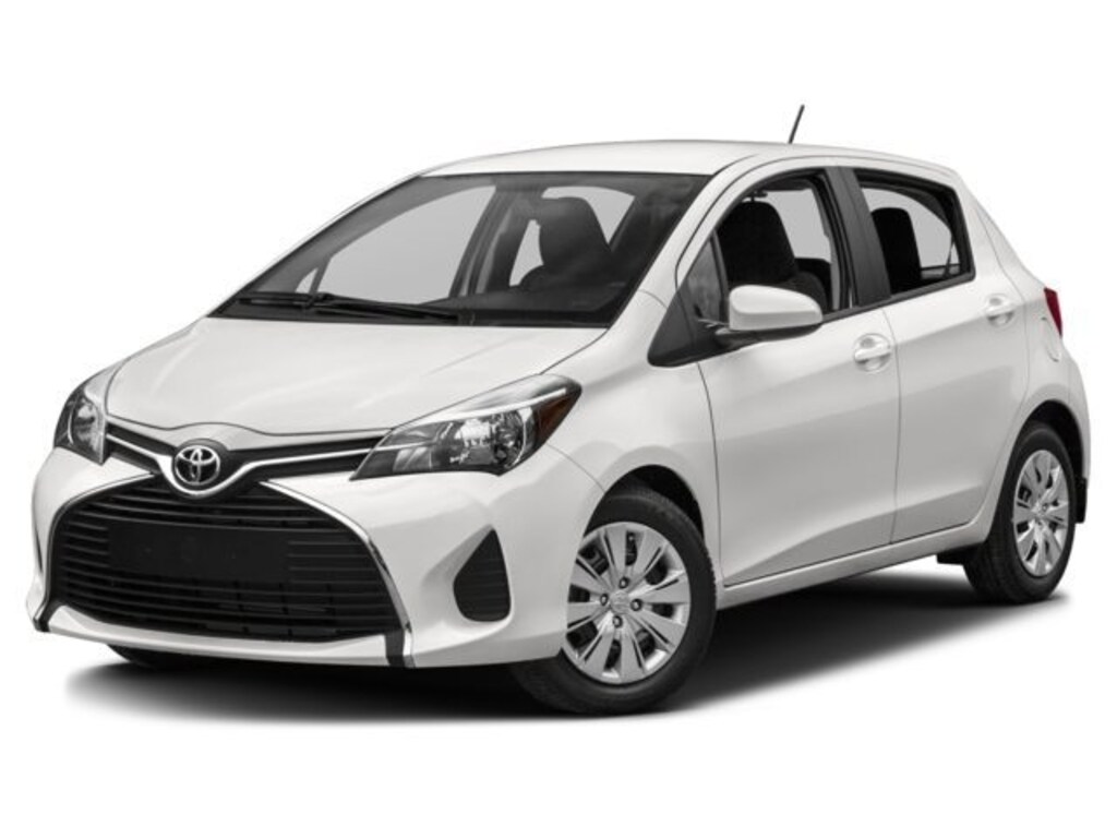 Used 2017 Toyota Yaris 5-Door LE Hatchback