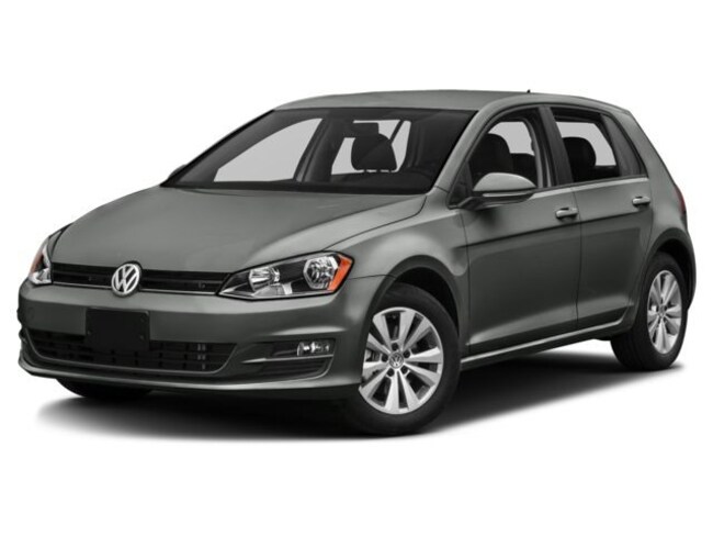 2017 Volkswagen Golf TSI SE 4-Door Hatchback