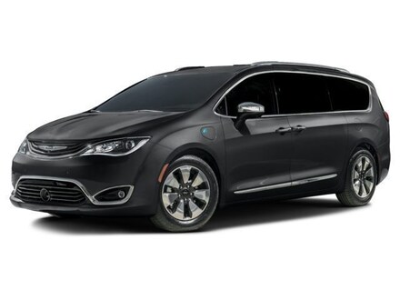 2018 Chrysler Pacifica Hybrid Limited Minivan