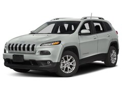 Used 2018 Jeep Cherokee Latitude 4x4 SUV for sale in Denver, CO