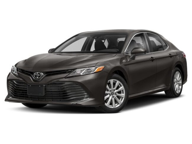 2018 Toyota Camry XLE Sedan