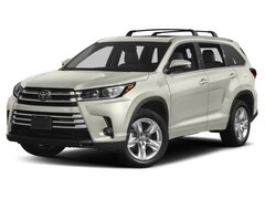 Used 2018 Toyota Highlander Limited Platinum Sport Utility near League City, TX