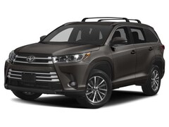 Used 2018 Toyota Highlander XLE Sport Utility near League City, TX