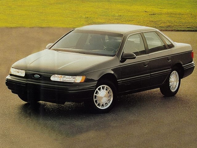 1992 Ford Taurus GL -
                  Helena, MT