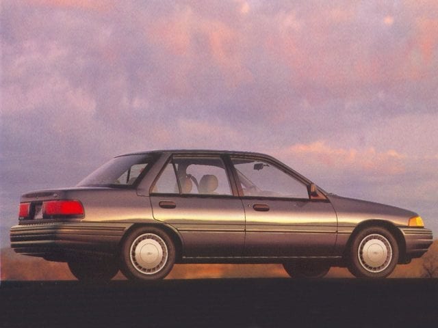 1993 Ford Escort's photo