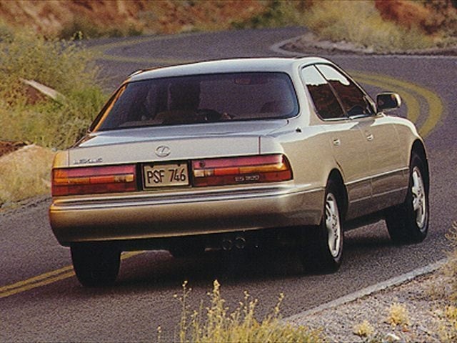 1993 Lexus ES's photo