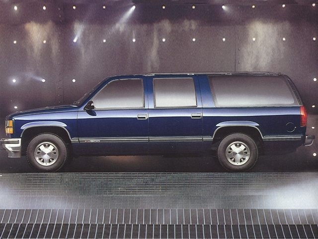 1994 GMC Suburban's photo