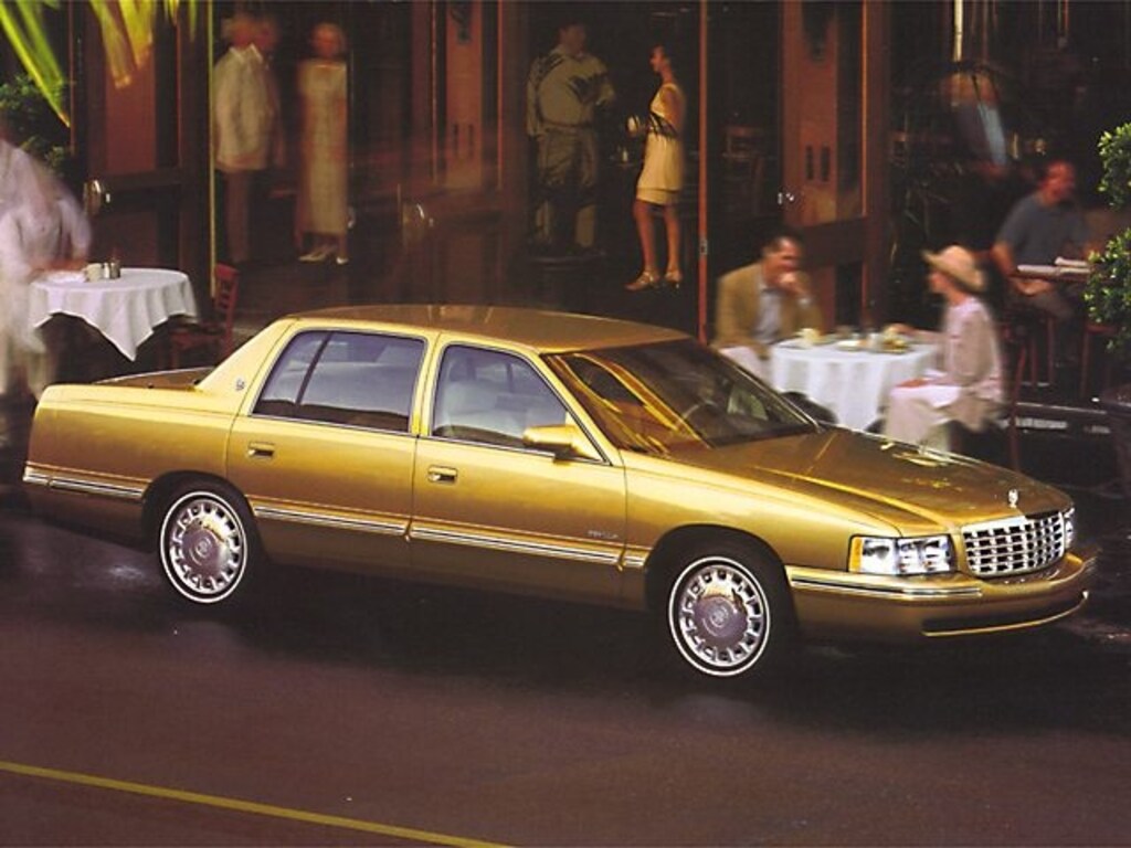 Used 1997 CADILLAC DeVille Base Sedan