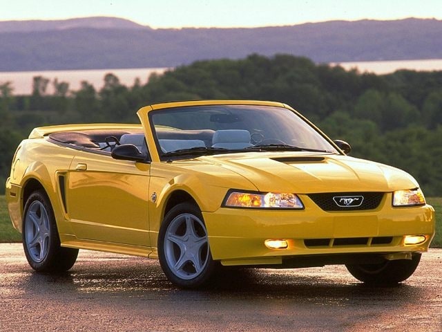 Ford Mustang 2D Convertible