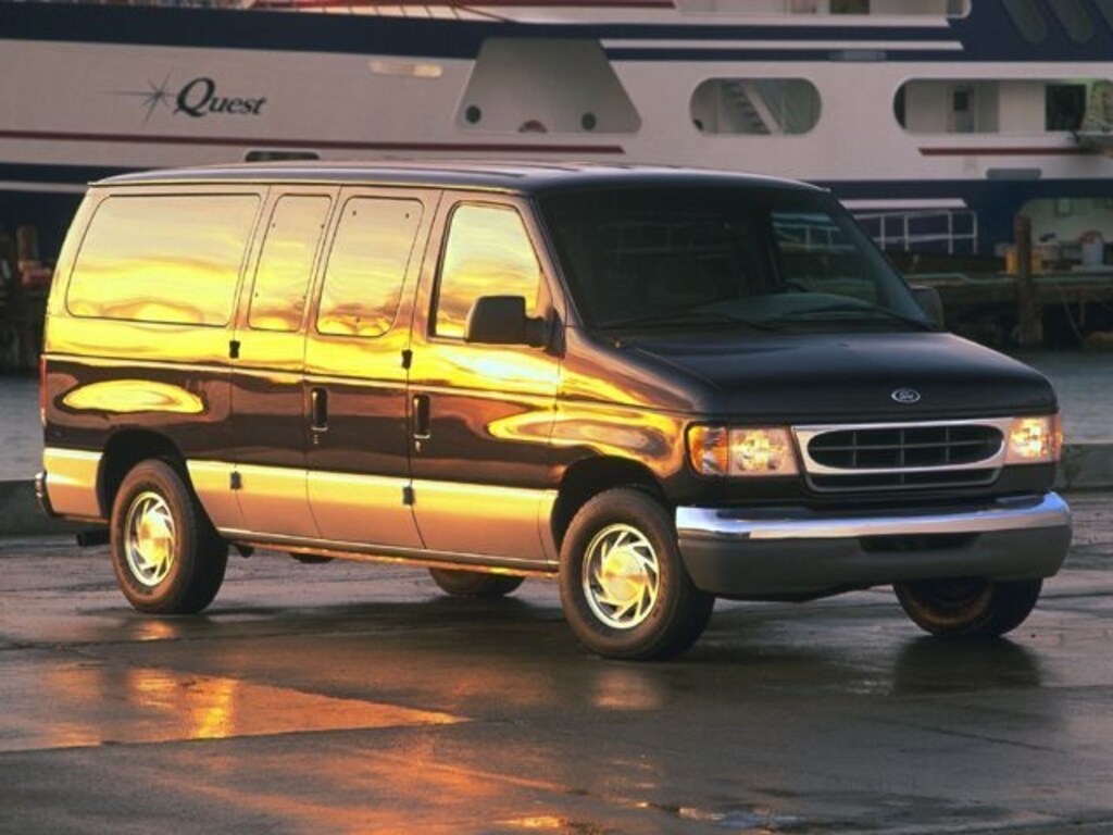 Used 1999 Ford E-150 Wagon