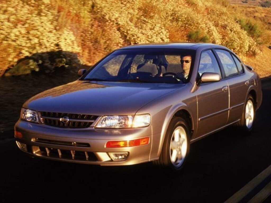 Used 1999 Nissan Maxima SE Sedan