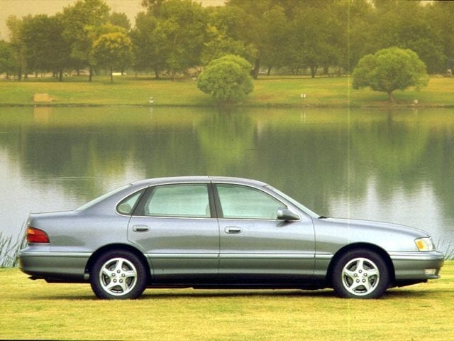 1999 Toyota Avalon XLS -
                Las Vegas, NV