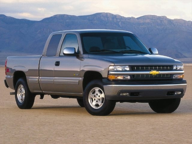 2000 Chevrolet Silverado LS