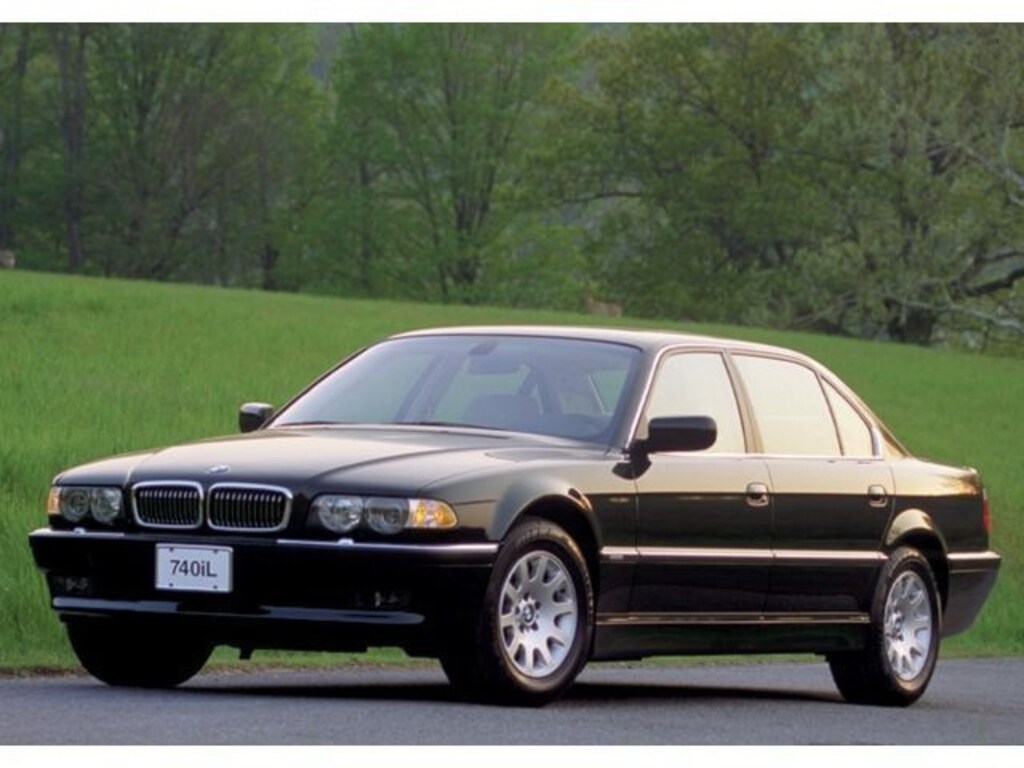 Used 2001 BMW 7 Series 740iL Sedan