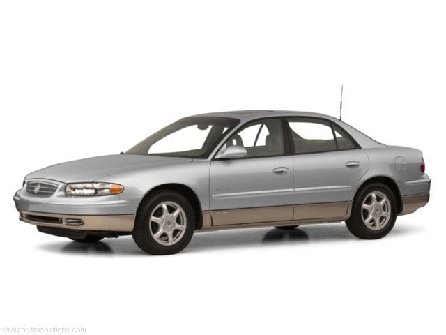 2001 Buick Regal's photo