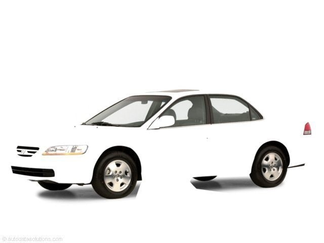 2001 Honda Accord DX's photo