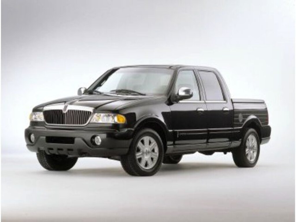 Used 2002 Lincoln Blackwood Base Truck Crew Cab