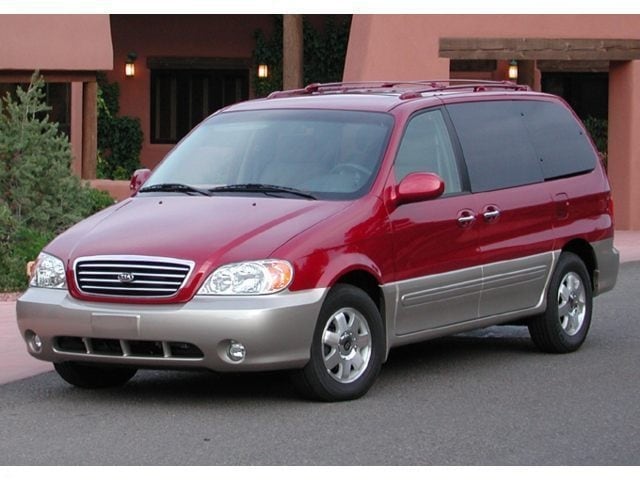 2003 Kia Sedona's photo