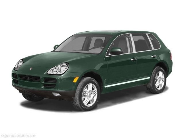 2003 Porsche Cayenne S's photo