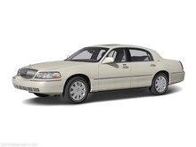 2004 Lincoln Town Car Sedan