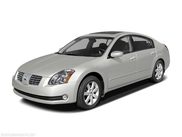 2004 Nissan Maxima SL's photo