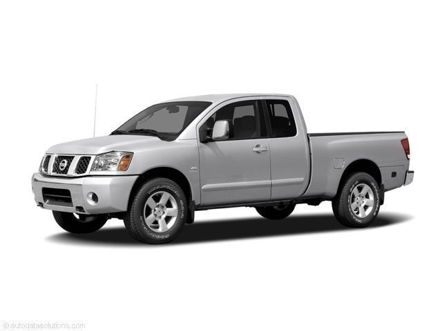 2004 Nissan Titan's photo