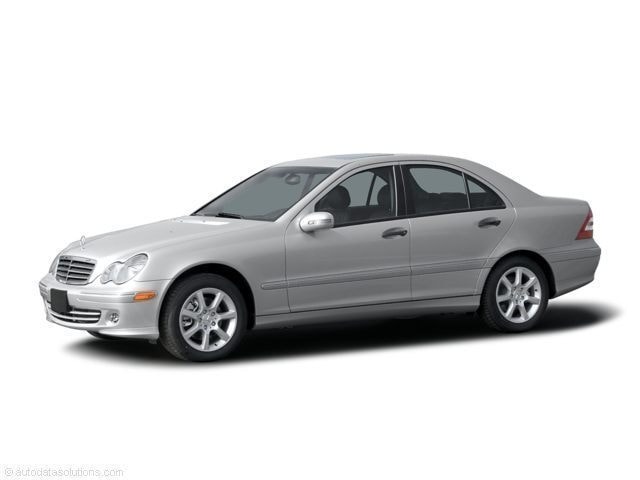 2005 Mercedes-Benz C-Class's photo