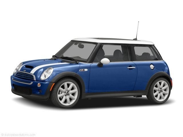 2005 MINI Cooper Base's photo