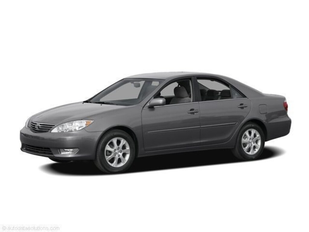 Used 2006 Toyota Camry SE Sedan