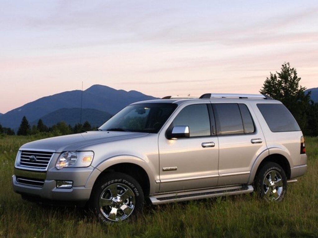 Used 2007 Ford Explorer XLT