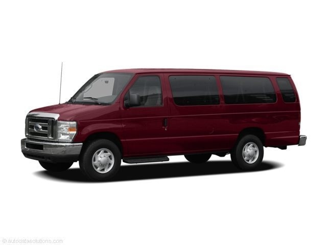2007 Ford Econoline Wagon's photo