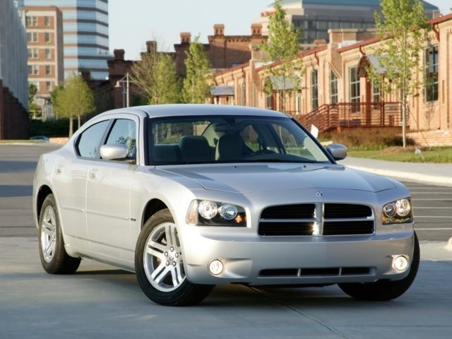 2009 Dodge Charger R/T's photo