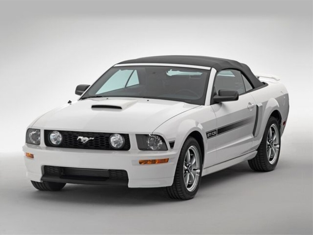 Used 2009 Ford Mustang Convertible