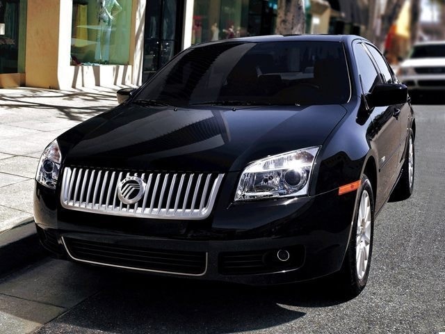 2009 Mercury Milan Premier's photo