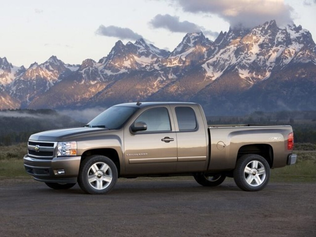 Used 2010 Chevrolet Silverado 1500 LT Truck Extended Cab