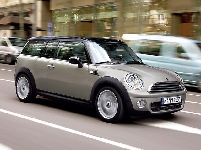 2010 MINI Cooper Clubman's photo