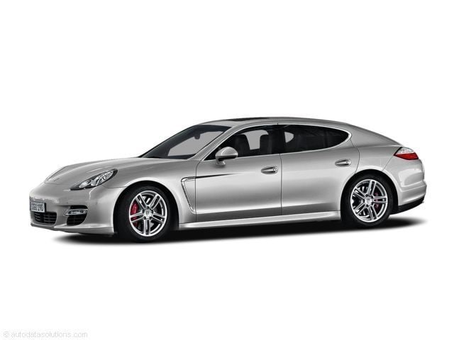 2010 Porsche Panamera Turbo's photo