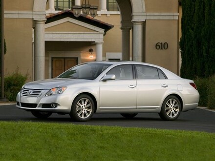 2010 Toyota Avalon Sedan