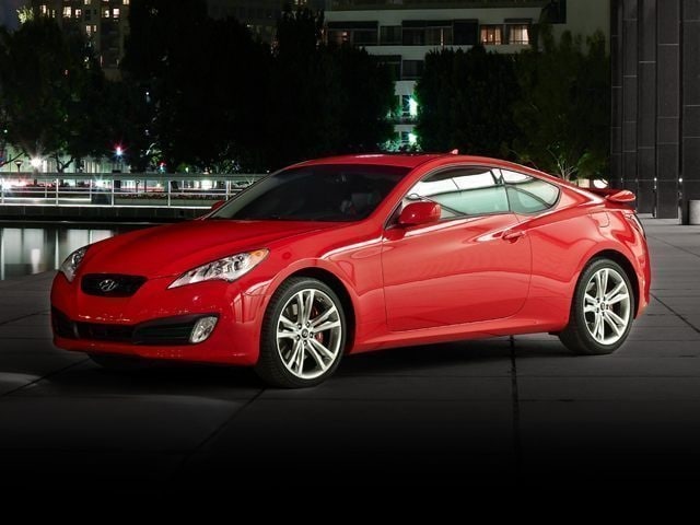 2011 Hyundai Genesis Coupe Grand Touring's photo